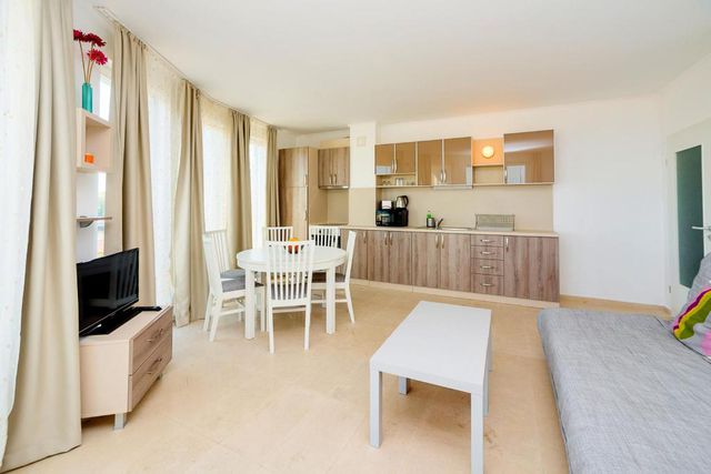 Kristal beach Apartments - 2 bedroom apartment sea