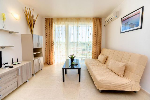 Kristal beach Apartments - Two bedroom apartment pool